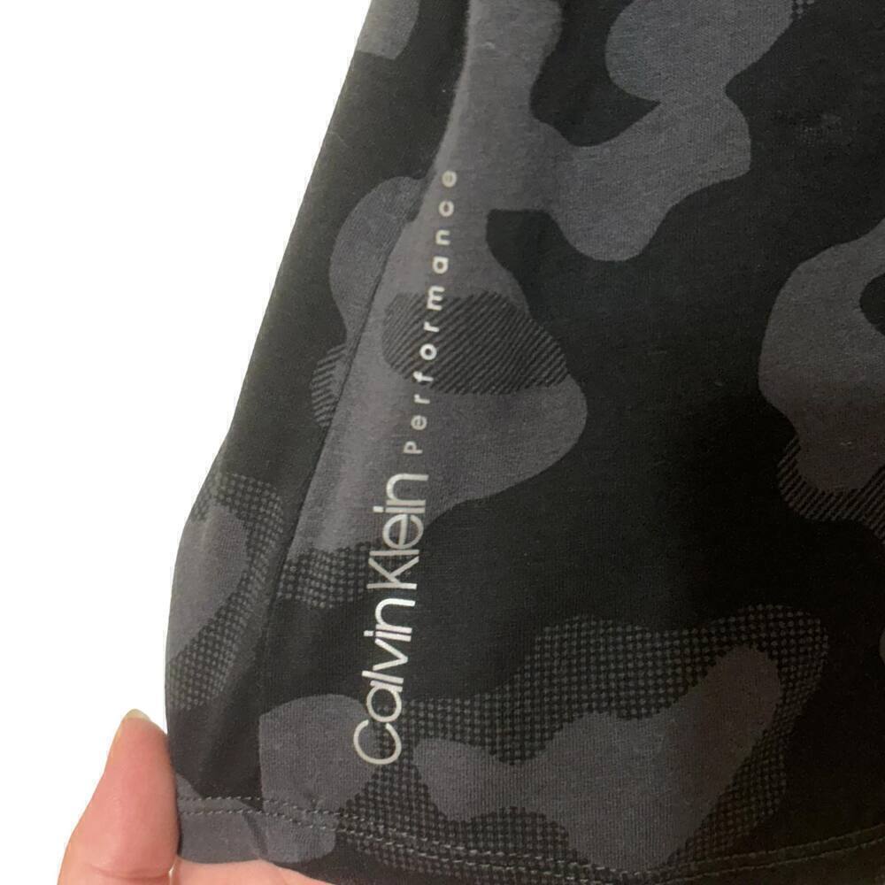 CK Performance Graphic Pullover Camo Hoodie Large - Picture 6 of 6